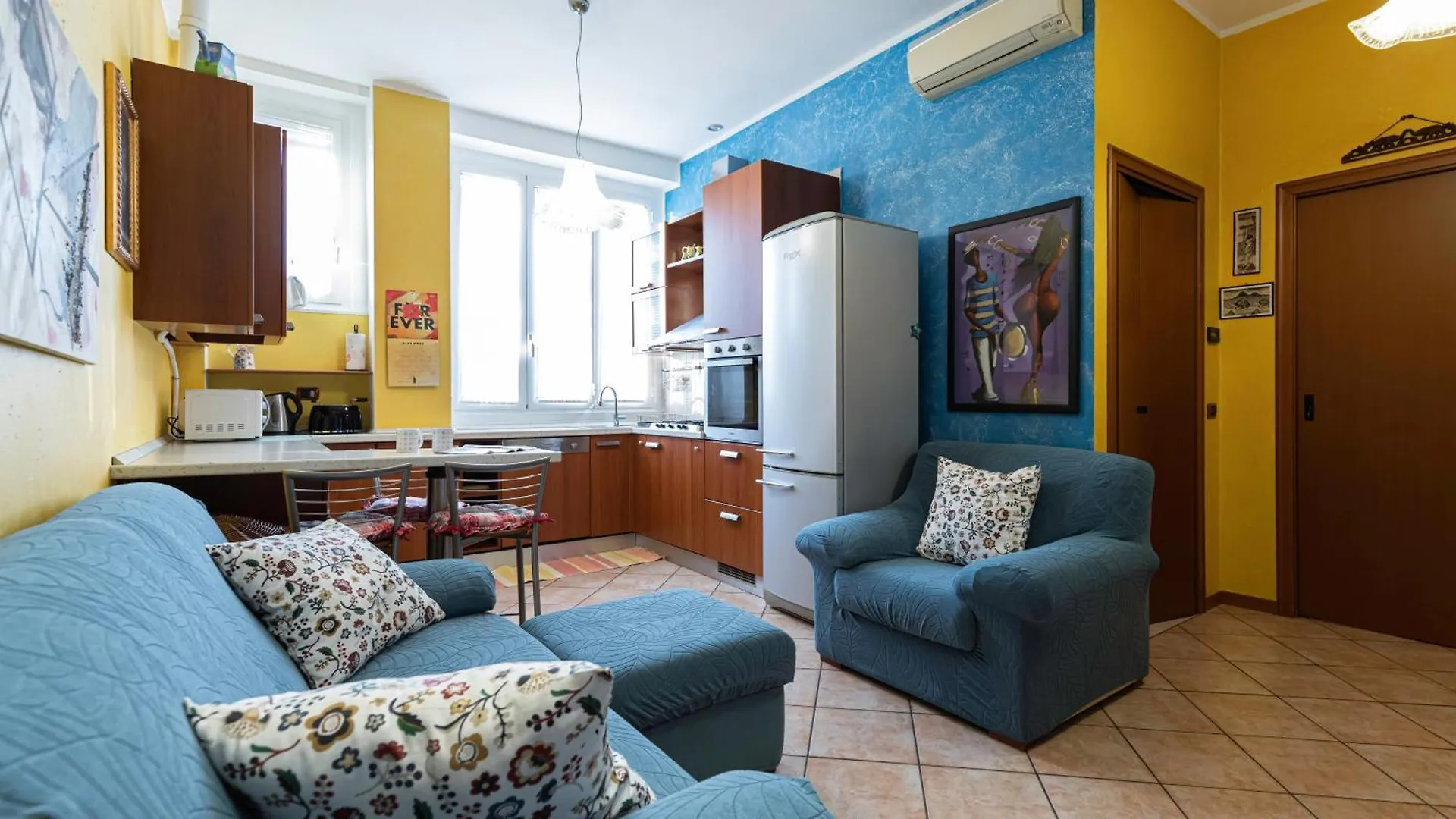 Shanti Apartment Monza Itália