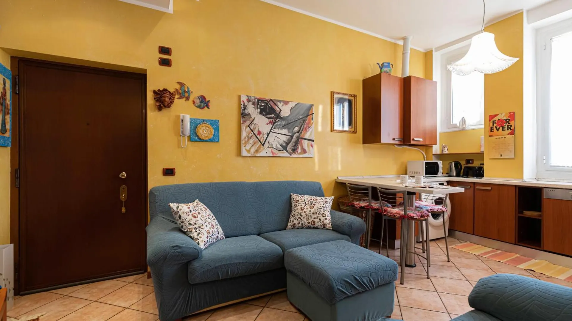 Shanti Apartment Monza