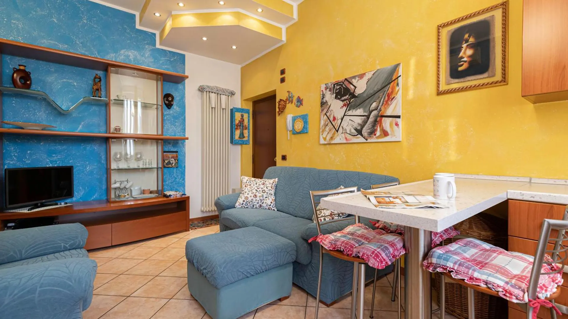 Shanti Apartment Monza